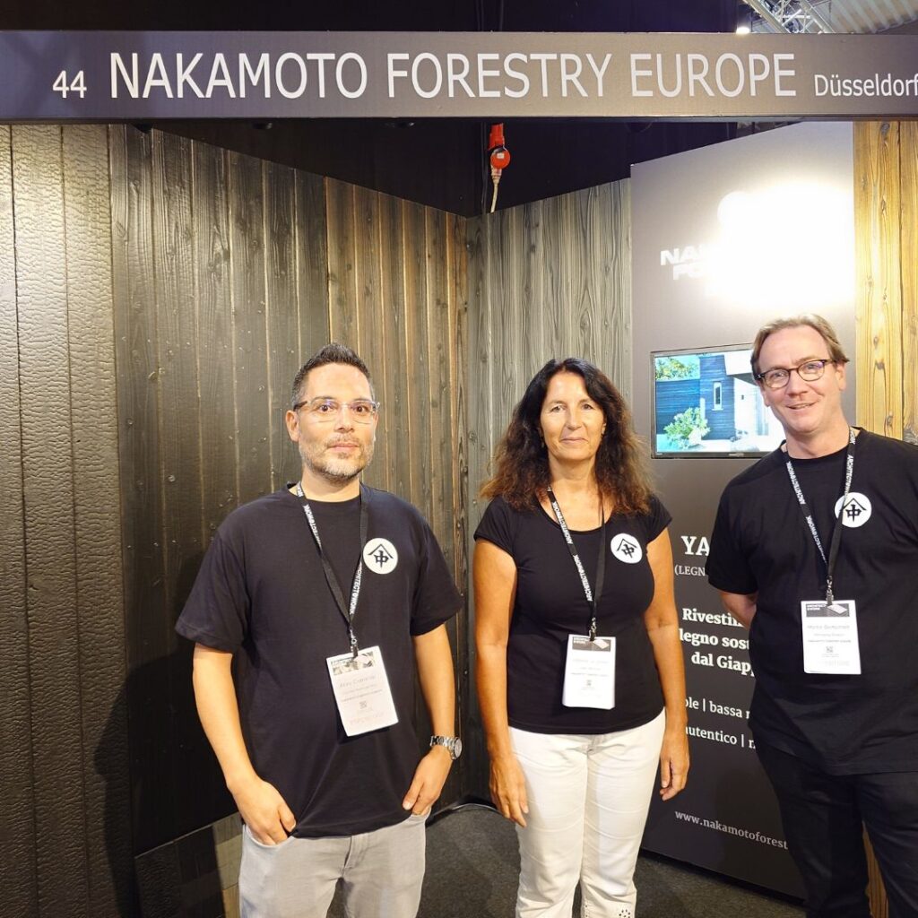 Mailand Architect@Work: Akira, Isabelle, and Martin in front of our stand.